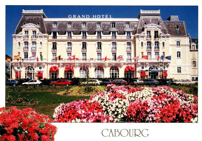 Cabourg Les jardins et le Grand Hotel
