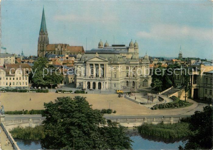 Schwerin Mecklenburg Alter Garten Theater Dom