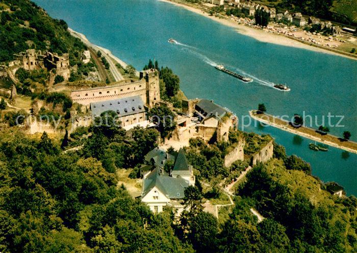 St Goar Rheinpartie mit Burg Rheinfels