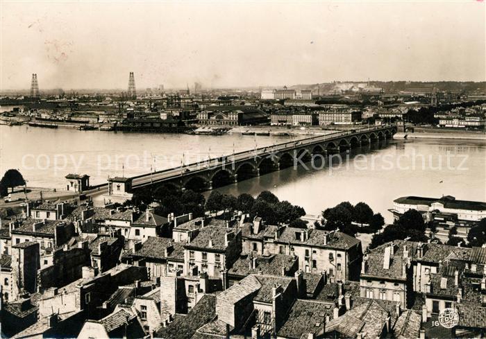 Bordeaux Le pont de pierre