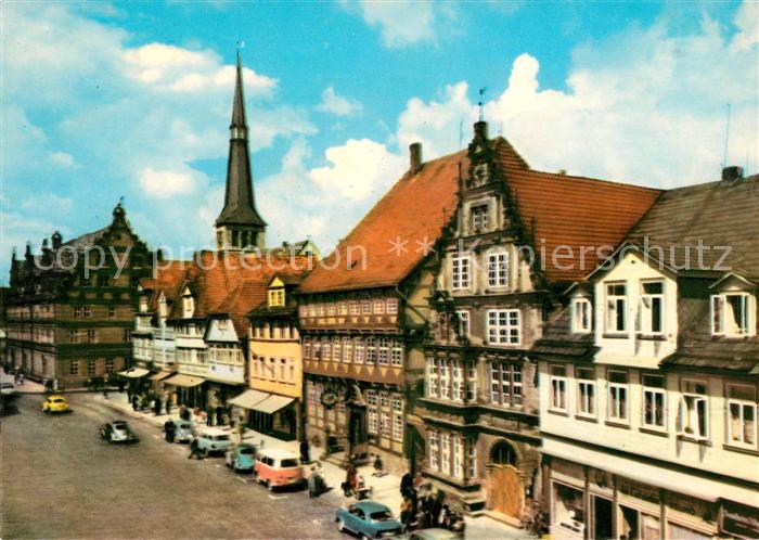 Hameln Weser Osterstrasse mit Museum und Hochzeitshaus