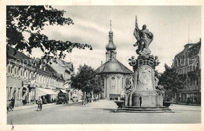 Rastatt Kaiserstrasse mit Kirche und Bernhardusbrunnen