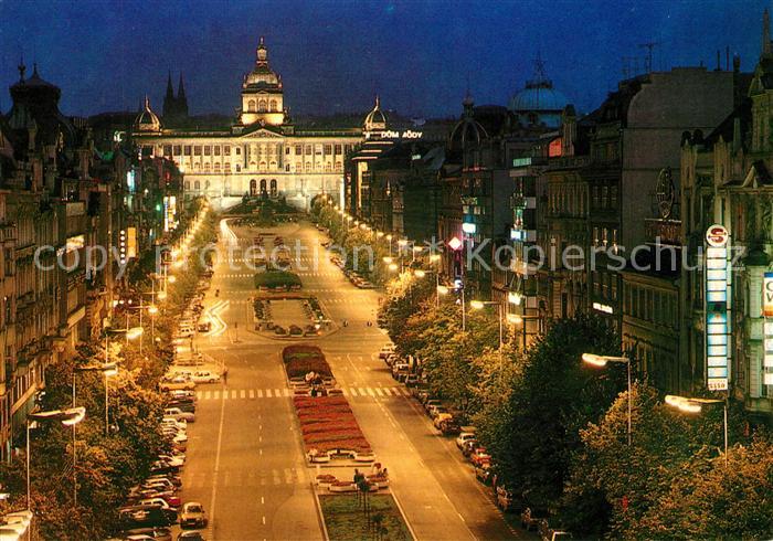 Praha Prahy Prague Wenzelsplatz bei Nacht