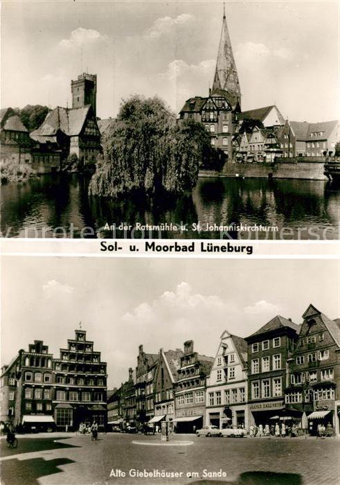 Lueneburg An der Ratsmuehle mit St Johanniskirchturm Alte Giebelhaeuser am Sande