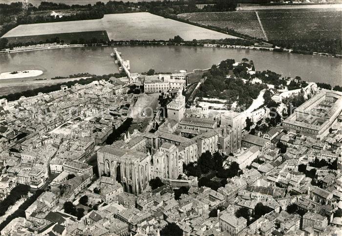 Avignon Vaucluse Le Palais des Papes Ensemble vu de Est
