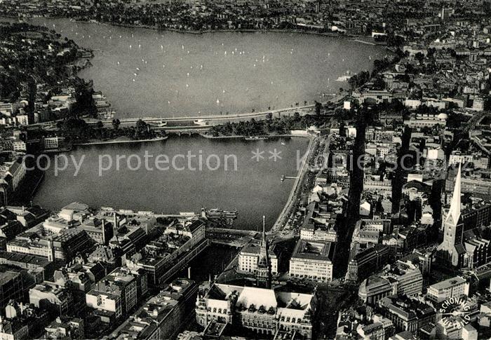Hamburg Fliegeraufnahme mit Binnen und Aussenalster