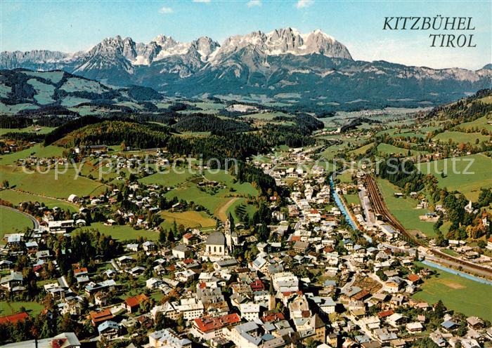 Kitzbuehel Tirol Fliegeraufnahme Kaisergebirge