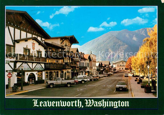Leavenworth Washington Strassenpartie Herbststimmung Berge