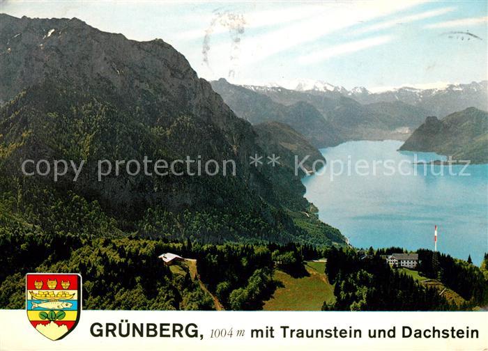 Gmunden Salzkammergut Gruenberg Raststaette Gaestehaus mit Traunstein und Dachst