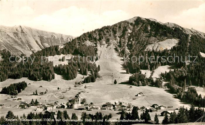 Riezlern Kleinwalsertal Vorarlberg Panorama mit Gehrenspitze und Kanzelwandbahn