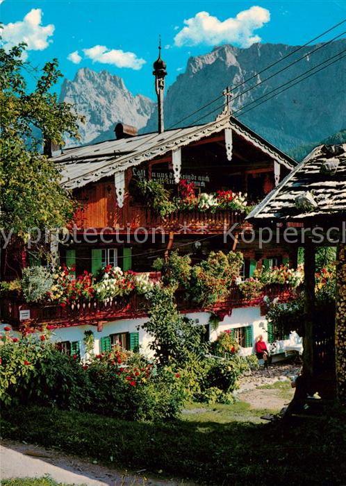 Mayrhofen Zillertal Malerischer Bauernhof Blumenschmuck Alpen