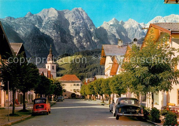 Kuchl Marktstrasse gegen den Hohen Goell Berchtesgadener Alpen