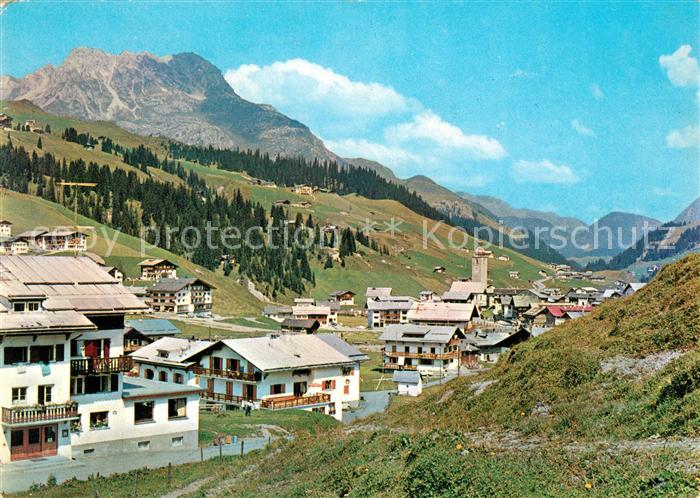 Lech Vorarlberg Panorama Blick gegen Oberlech mit Karhorn Lechquellengebirge