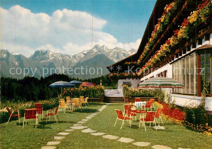 Sonthofen Oberallgaeu Allgaeuer Berghof mit Alpe Eck Terrasse