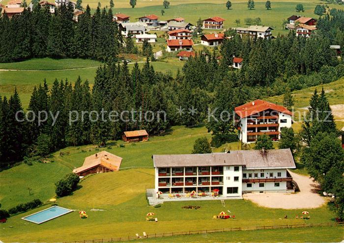 Koessen Tirol Gasthof Oberbach mit Gaestehaus Fliegeraufnahme