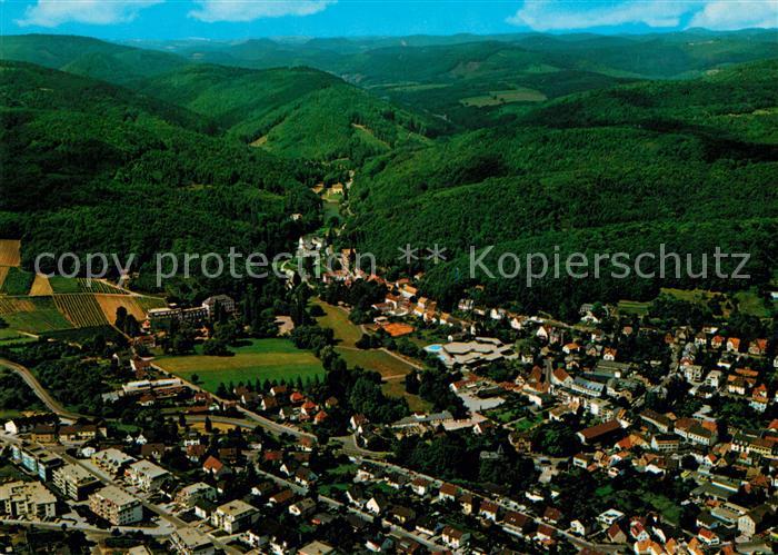 Bad Bergzabern Kneippheilbad Kurort im Naturpark Pfaelzerwald Fliegeraufnahme