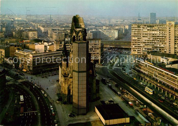 BERLIN  CITY Zentrum mit Kaiser Wilhelm Gedaechtniskirche