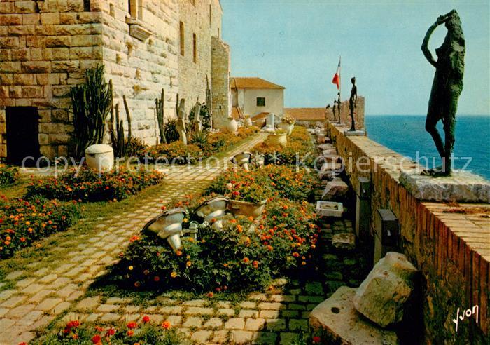 Antibes Alpes Maritimes Chateau Musee Picasso Terrasse Sculptures de Germaine Ri