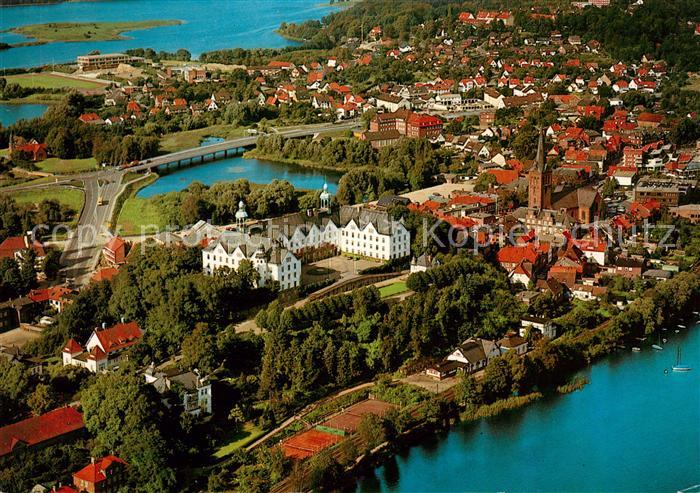 Ploen See Fliegeraufnahme Kirche