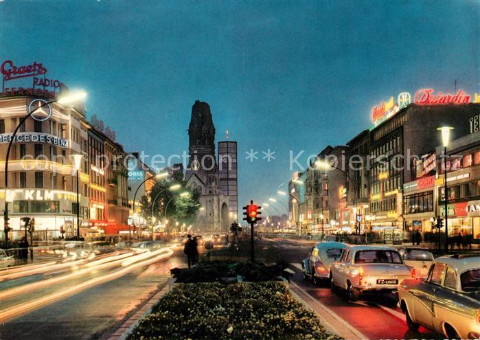 BERLIN  CITY Kurfuerstendamm Kaiser Wilhelm Gedaechniskirche Nachtaufnahme