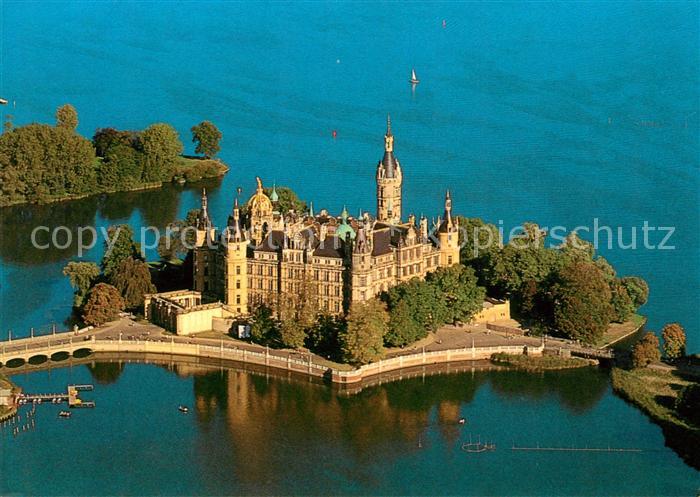 Schwerin Mecklenburg Fliegeraufnahme Schloss