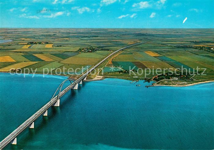 Fehmarnsund Fehmarnsundbruecke Vogelfluglinie Deutschland Daenemark Fliegeraufna