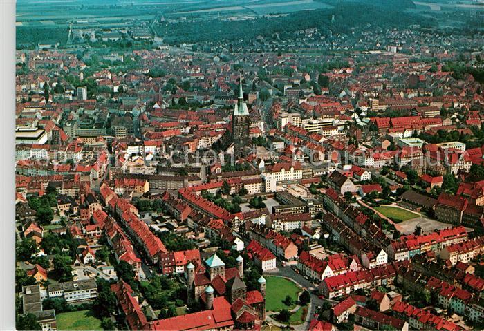 Hildesheim Gesamtansicht mit Michaeliskirche Fliegeraufnahme