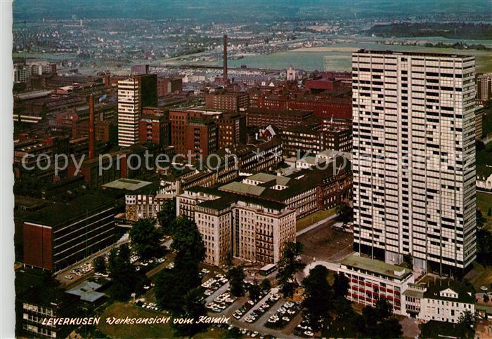 Leverkusen Bayerwerk Werksansicht vom Kamin