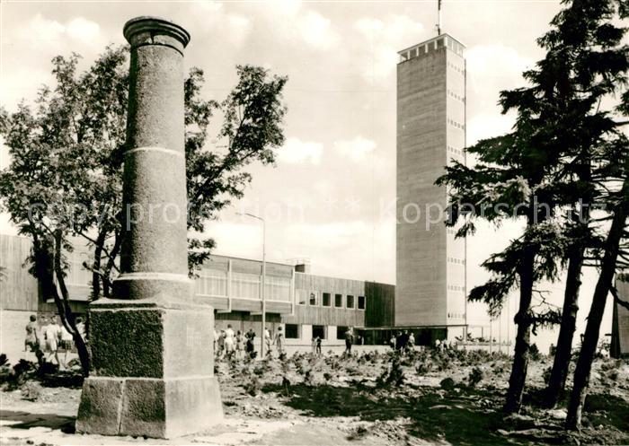 Oberwiesenthal Erzgebirge Gaststaette Fichtelberghaus Trigonometrische Saeule