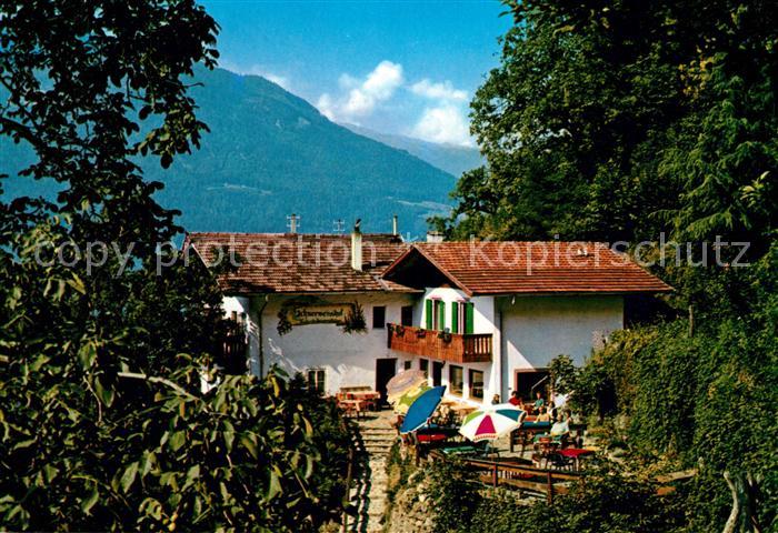 Dorf Tirol Schneeweisshof Kaffee Jausenstation