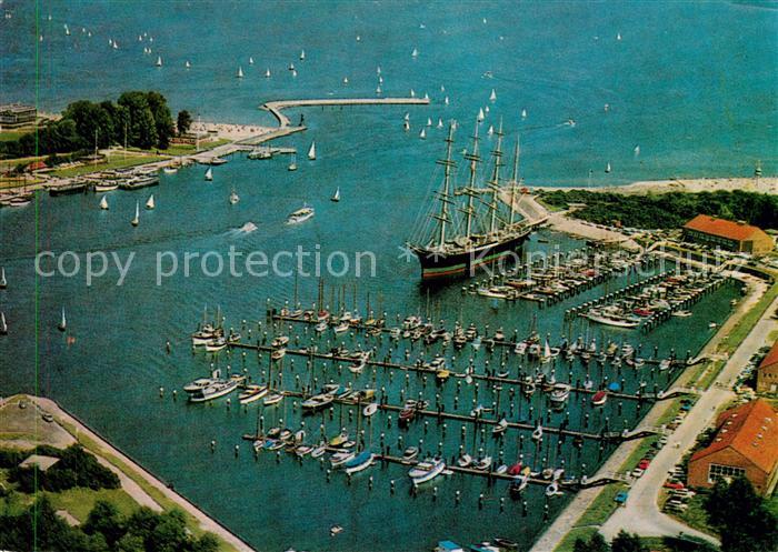 Travemuende Ostseebad Fliegeraufnahme