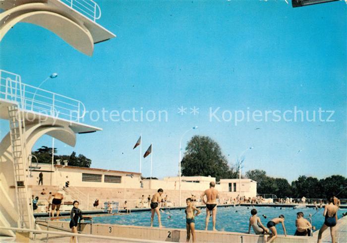 Saintes Charente-Maritime Schwimmbad