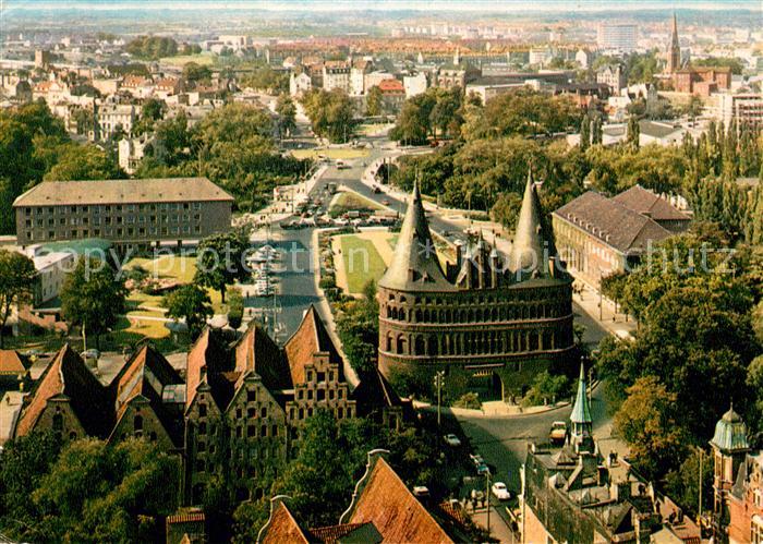 Luebeck Holstentor Salzspeicher