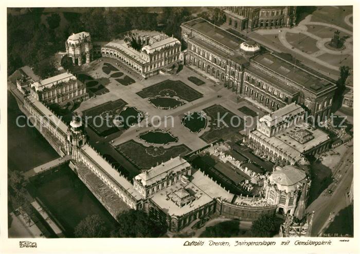 DRESDEN Elbe Fliegeraufnahme Zwingeranlagen Gemaeldegalerie