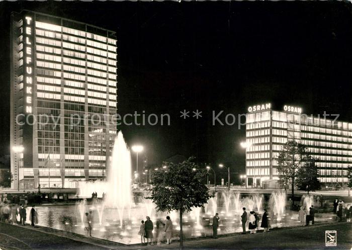 BERLIN  CITY Ernst-Reuter-Platz bei Nacht Brunnen