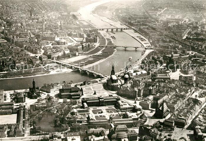 DRESDEN Elbe Fliegeraufnahme mit Elbe