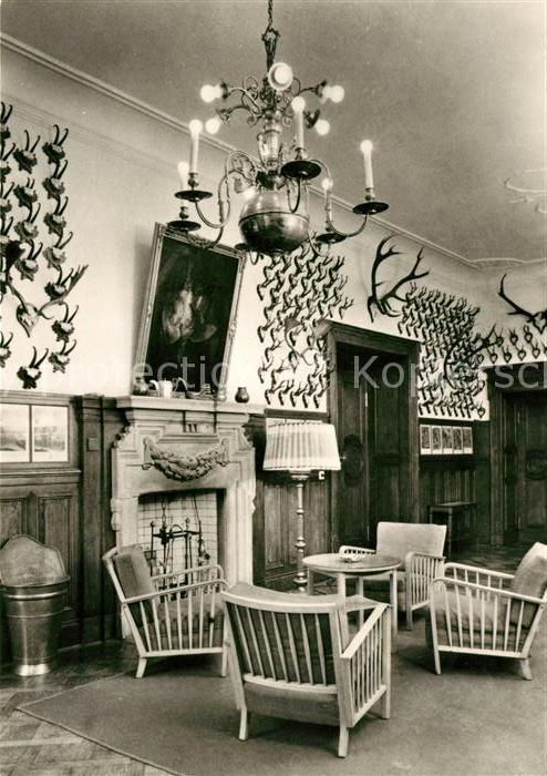 Gaussig Erholungsheim der Technischen Universitaet Dresden Kaminzimmer