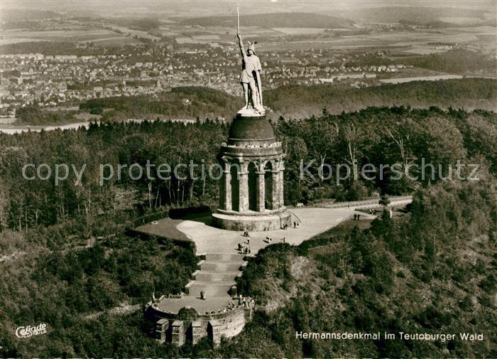Hermannsdenkmal Teutoburger Wald Fliegeraufnahme