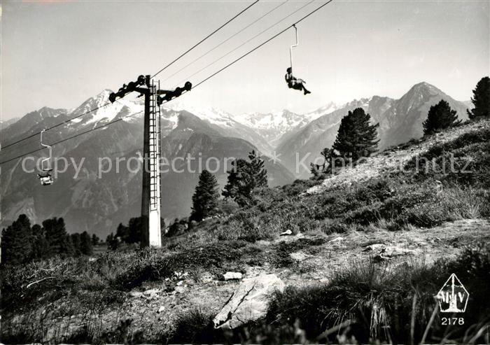 Mayrhofen Zillertal Penken Lift mit Ahornspitze und Tristner