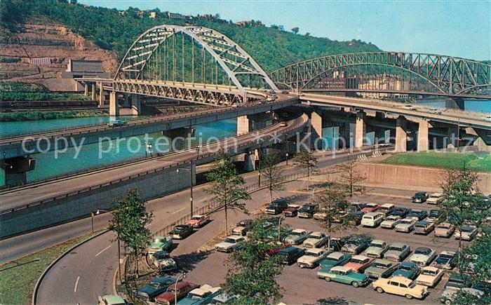 Pittsburgh Fliegeraufnahme Fort Pitt Tunnel Golden Triangle