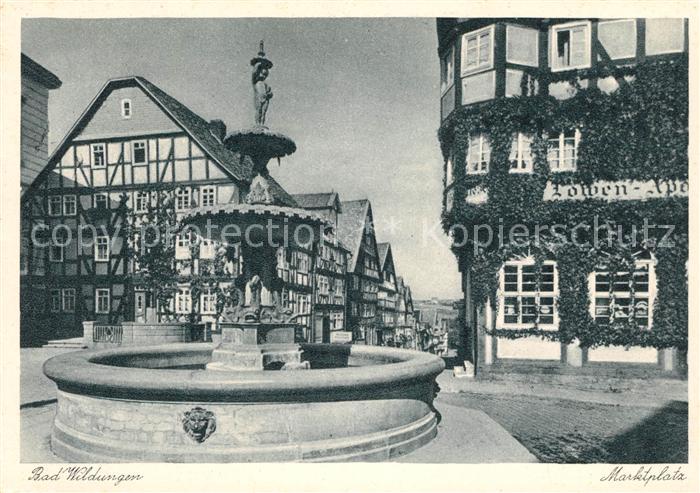 Wildungen Bad Loewen Apotheke Brunnen Marktplatz