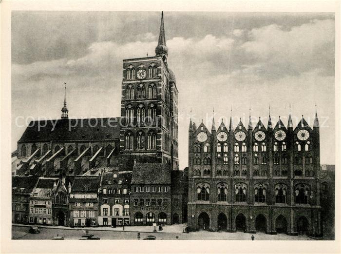 Stralsund Mecklenburg Vorpommern Alter Markt Rathaus Nikolaikirche