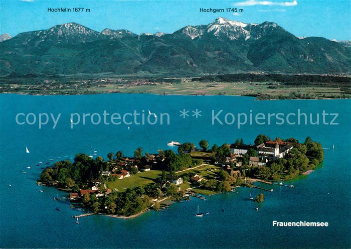 Frauenchiemsee Kloster Frauenwoerth Fliegeraufnahme mit Hochfelln und Hochgern
