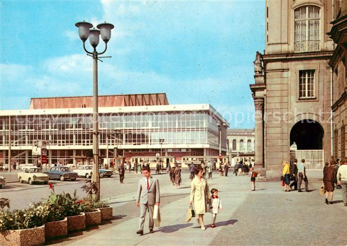 DRESDEN Elbe Altmarkt mit Kulturpalast