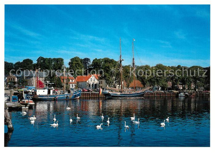 ECKERNFoeRDE Ostseebad Hafenpartie