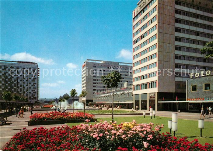 DRESDEN Elbe Prager Strasse mit den Interhotels Bastei Koenigstein und Newa