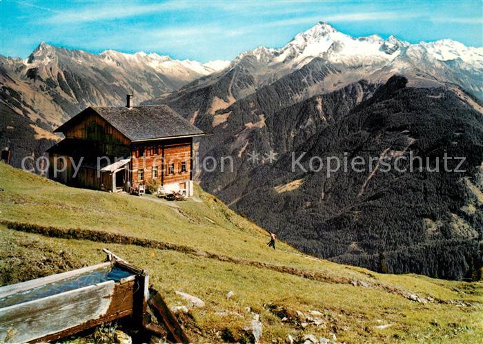 Penkenhaus  Alpengasthaus mit Brandbergkolm und Ahornspitze