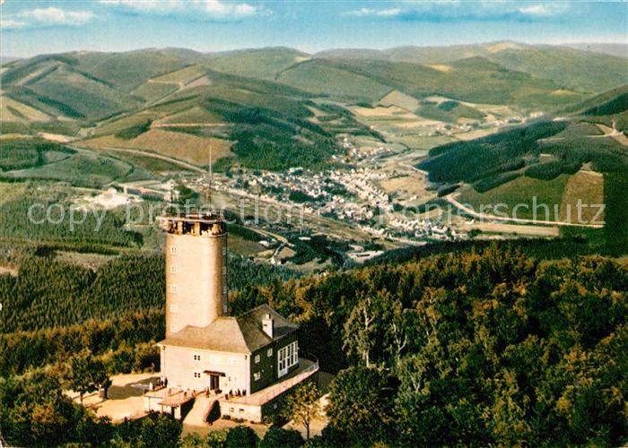 Kirchhundem Fliegeraufnahme mit Aussichtsturm Hohe Bracht