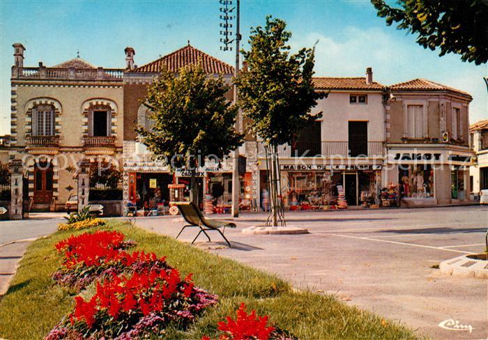 Montbron La Place maison de la presse