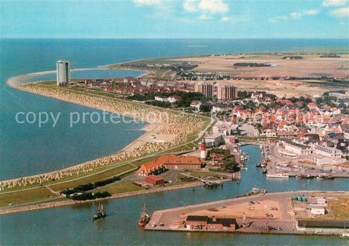 Buesum Nordseebad Fliegeraufnahme mit Leuchtturm und Strand